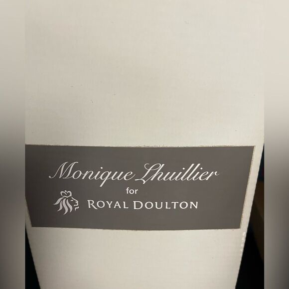 Royal Doulton Modern Love Vase (10”) - Picture 7 of 7